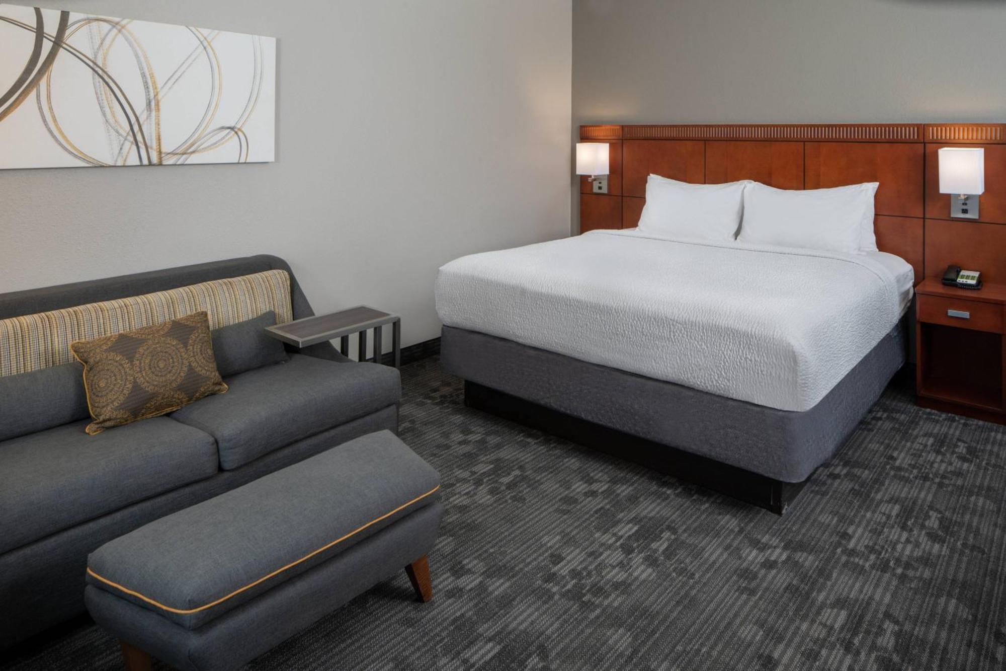 Courtyard By Marriott Nashville Airport Exterior foto